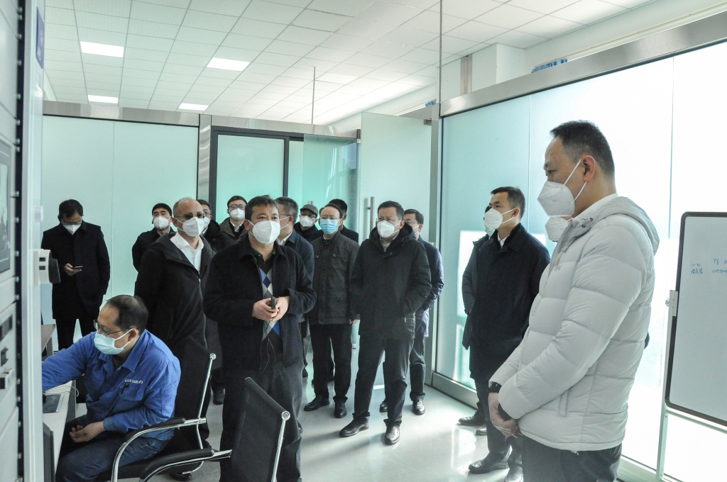 “西老革”考察团到利豪娱乐开展调研